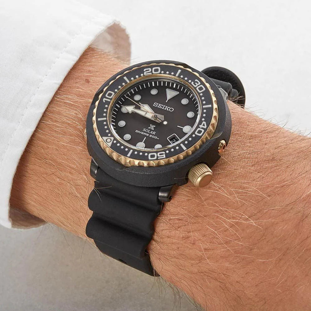 Seiko Analog Black & Silicone Men's Watch SNE498P1