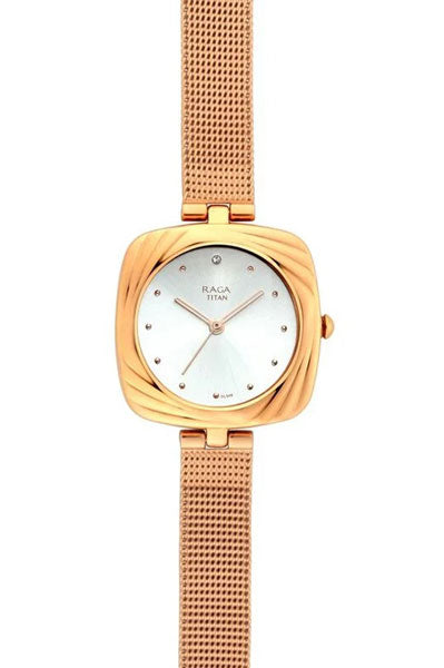 Analog Silver & Metal band Women's Watch NR95139KM01