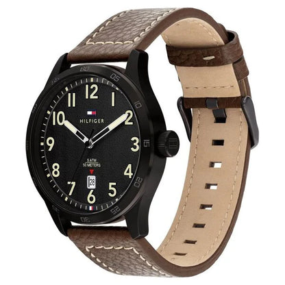 Quartz Analog with Date Black dial Leather Strap Watch for MenGender