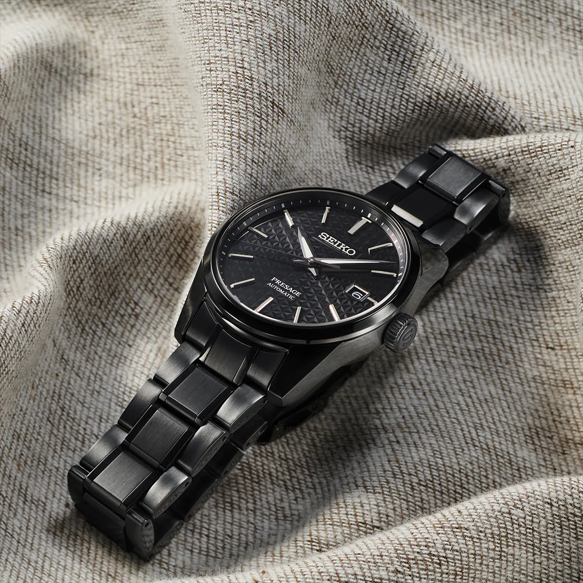Seiko Analog Black & Metal band Men's Watch SPB229J1