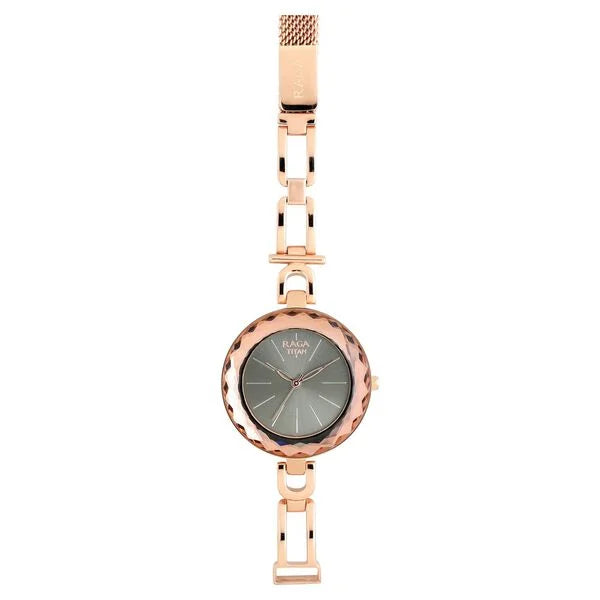Quartz Analog Black Dial Watch for Women
