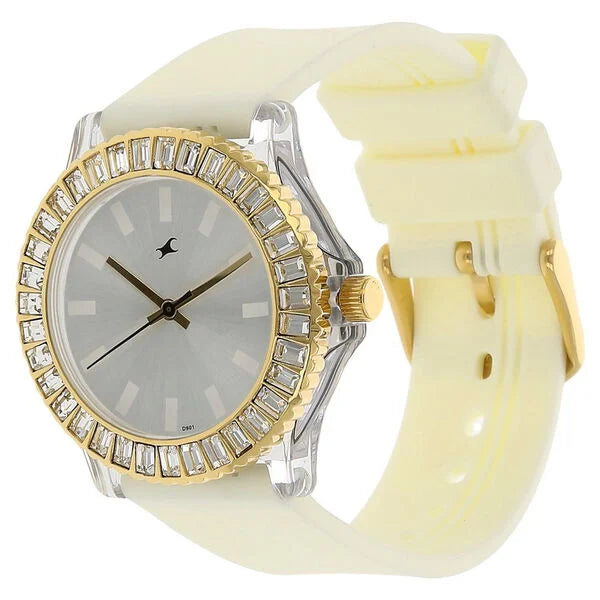 Fastrack Analog Silver & Plastic Women' NS9827PP01