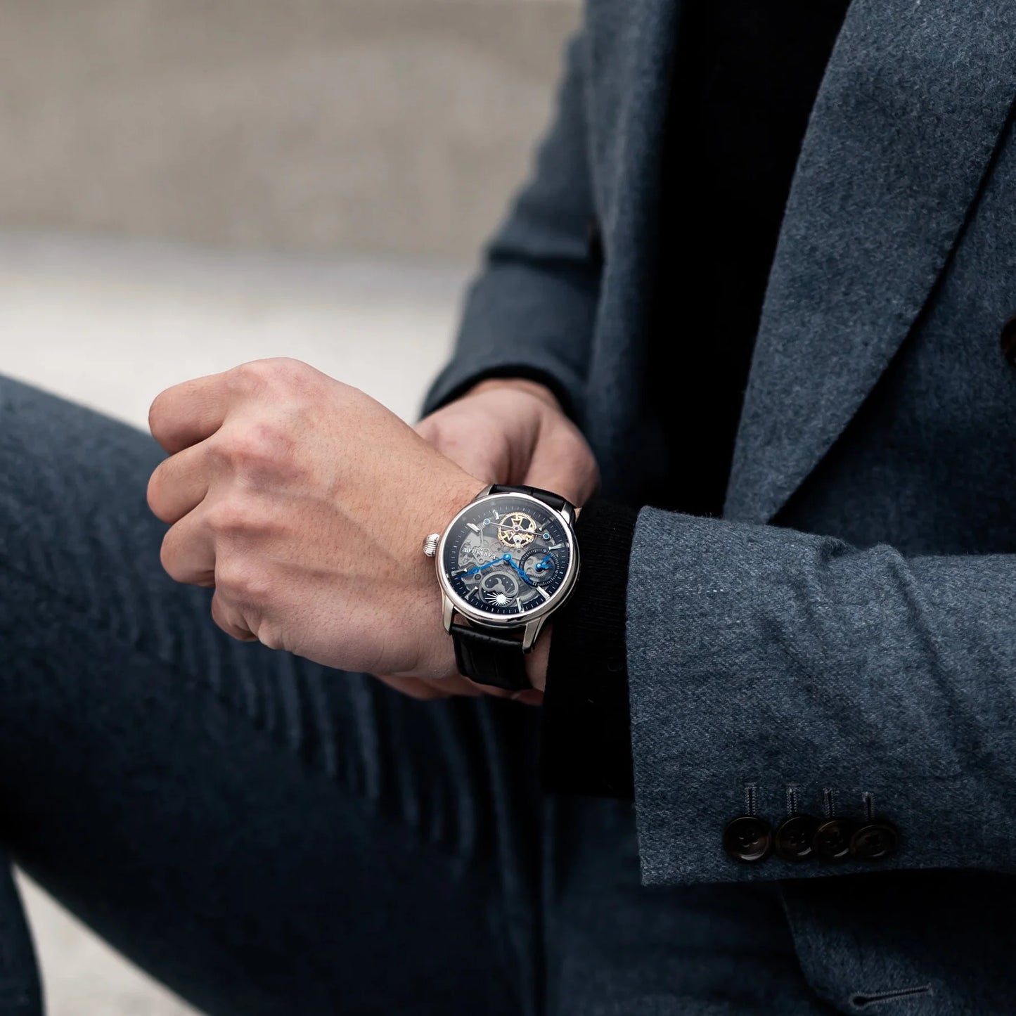 Earnshaw  Black & Leather Men's Watch ES 8063 04