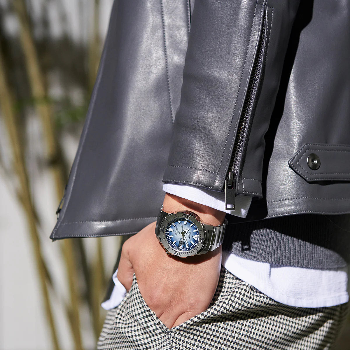 Seiko Analog Blue & Metal band Men's Watch SRPG57K1