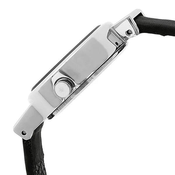 Fastrack Analog Black & Leather Women' NS6015SL02