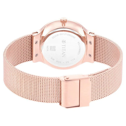 Analog Silver & Stainless Steel Women's Watch NR95141WM01