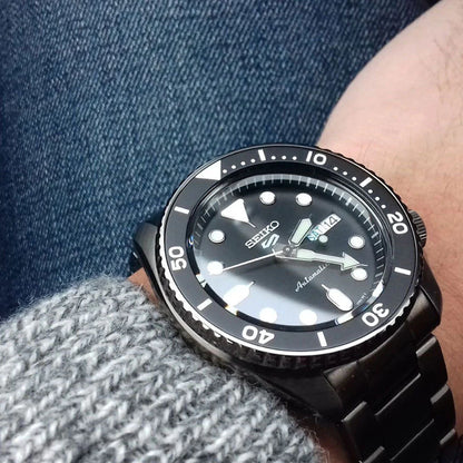 Seiko Analog Black & Stainless Steel Men's Watch SRPD65K1