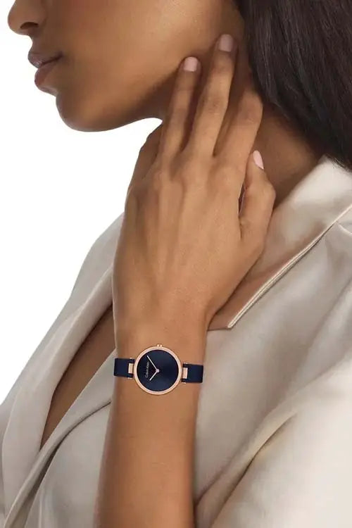 Gleam 32 mm Blue Dial Leather Analogue Watch For Women 25100041