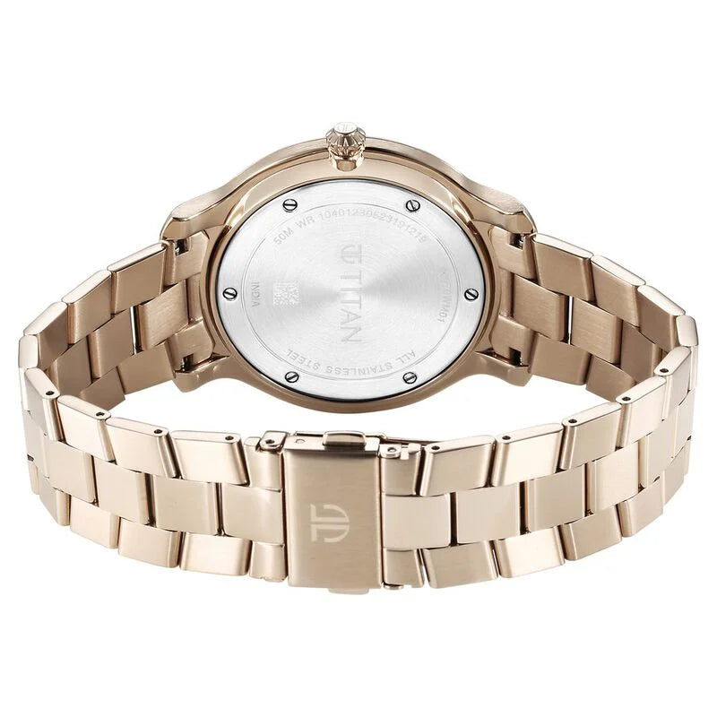 Classic Distincta Silver Dial Analog with Date Stainless Steel Strap watch for Men NS90170WM01
